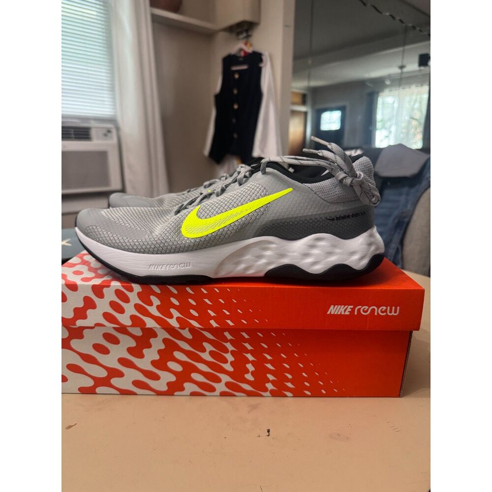 Nike Renew Ride 3 Men's 11.5